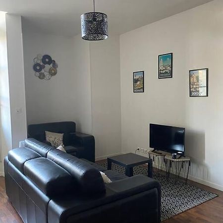 T2 Parfaitement Situe Au Pied De La Cathedrale Apartamento Périgueux Exterior foto