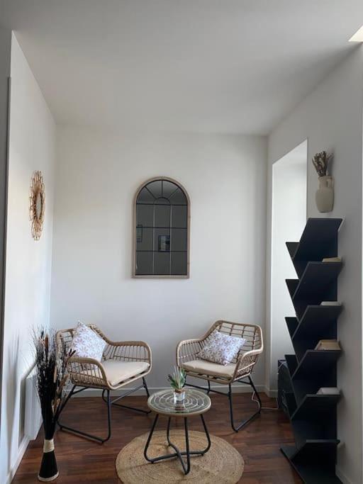 T2 Parfaitement Situe Au Pied De La Cathedrale Apartamento Périgueux Exterior foto