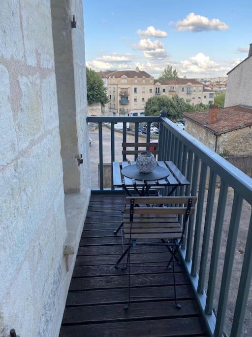 T2 Parfaitement Situe Au Pied De La Cathedrale Apartamento Périgueux Exterior foto